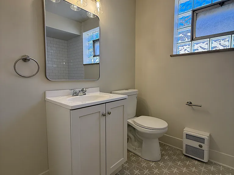 11043 S Longwood Dr #4 — Photo 7