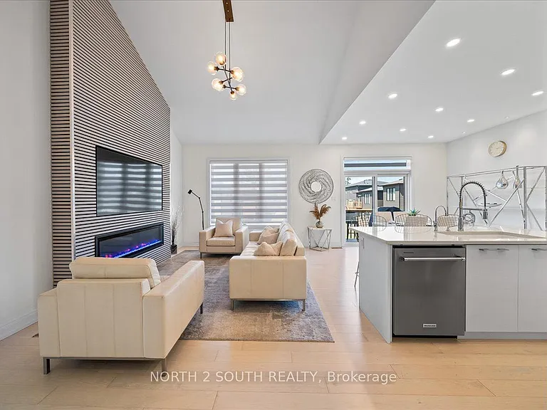 118 Berkely St — Photo 7