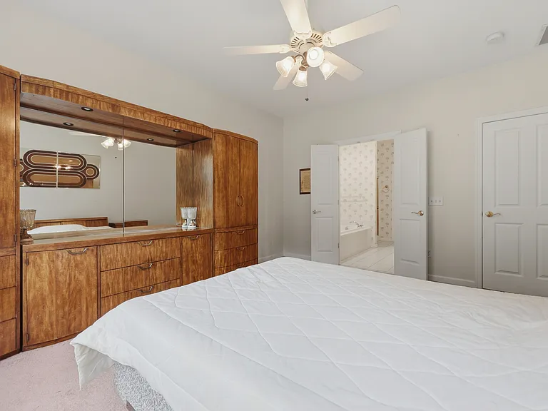 39 Brook Ln — Photo 19