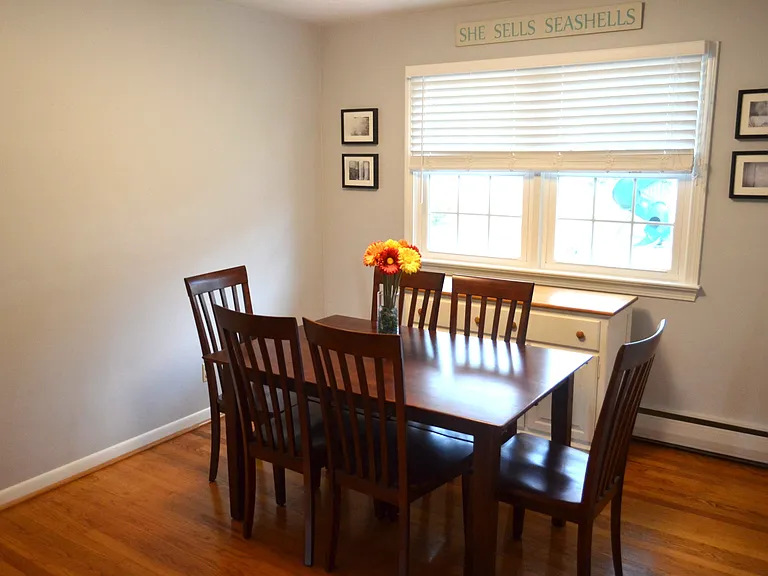 1032 Patrick Henry Way — Photo 8