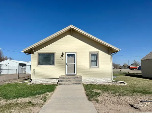 315 Harrison St, Levant, KS 67743
