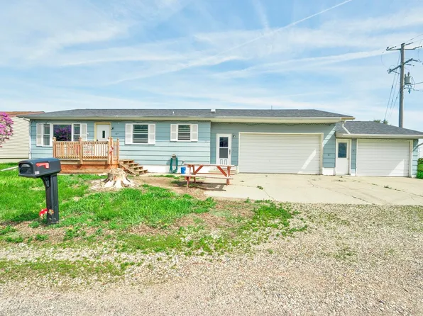 107 E High St, Everly, IA 51338