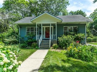 509 Linden St, Glen Ellyn, IL