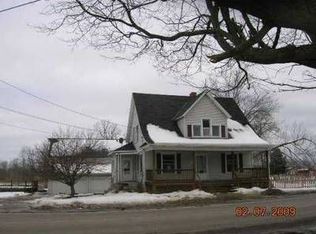 4209 Edinburg Rd, New Castle, PA 16102