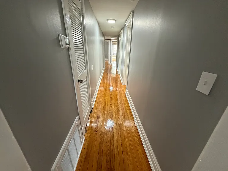 7026 S Clyde Ave #3S — Photo 11