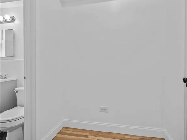 2102 Holland Avenue 6D image 8 of 9
