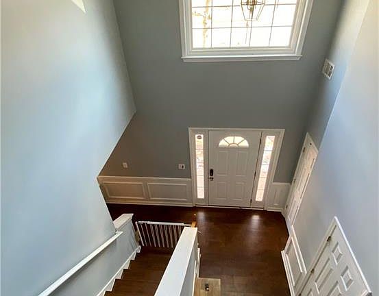 3rd image of 1320 Norwalk Trce