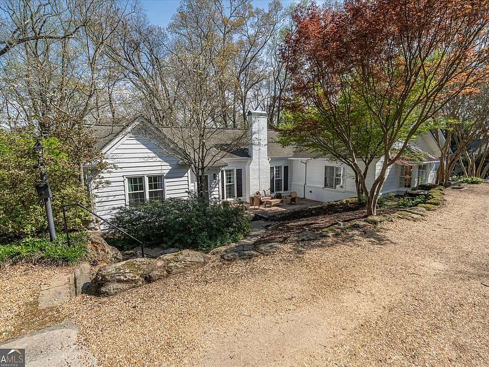 1st image of 591 Milledge Terr