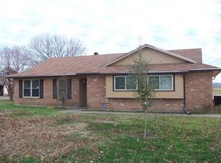 391 Lazy Acres Dr, Woodway, TX 76712