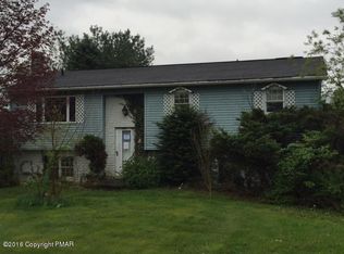 143 Country View Ln, Kunkletown, PA 18058