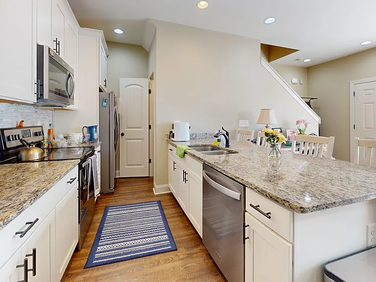 3855 Academy Dr #602 — Photo 10