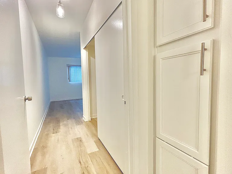 Laufer properties — Photo 11