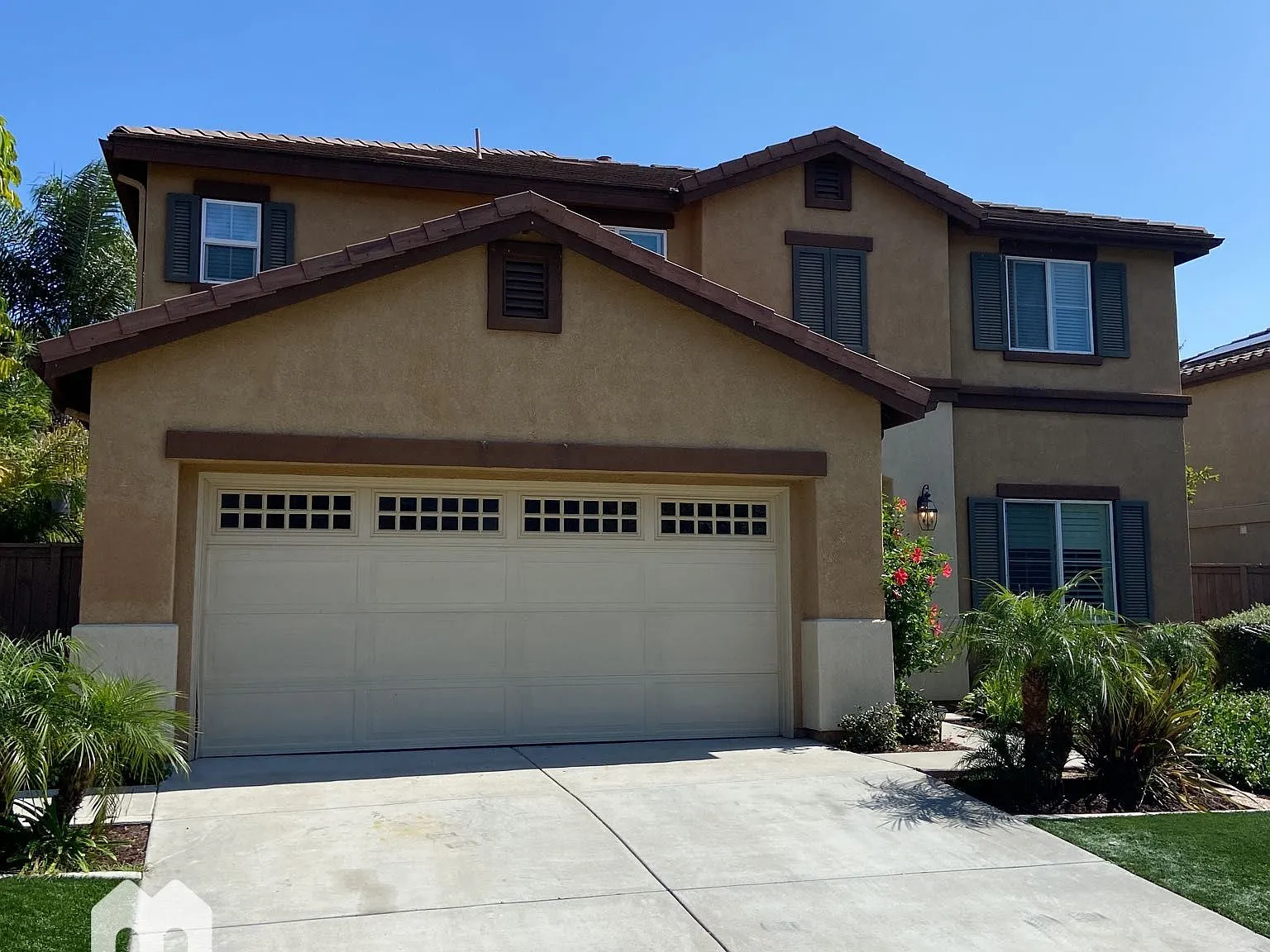 4 bed, 2.5 bath, 2459 sqft, $4,320 — Photo 1
