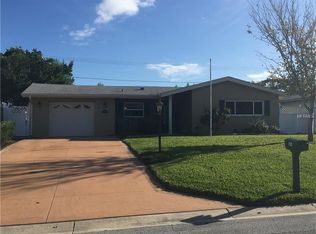 2107 Pine Ridge Dr, Clearwater, FL 33763