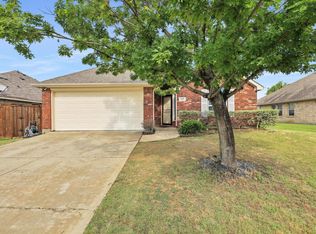 409 Dempster Ct, Oak Pt, TX 75068