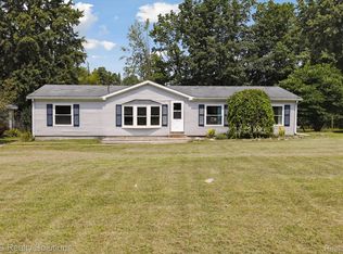 3512 Columbiaville Rd, Columbiaville, MI 48421