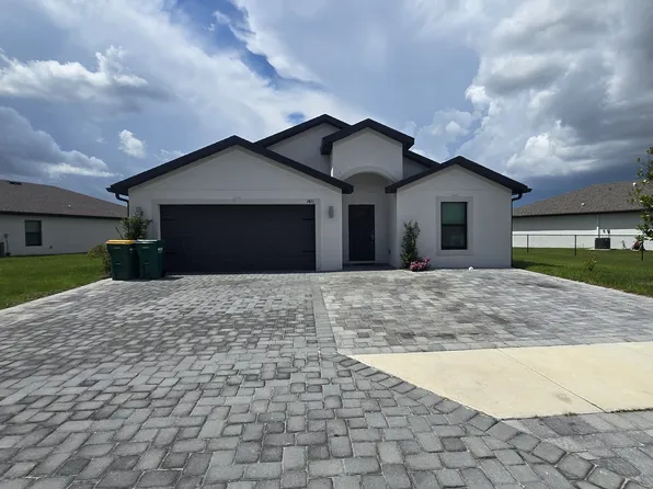 1421 Bush St W, Immokalee, FL 34142