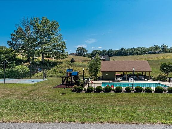 3rd image of 31 Grizzly Dr Lot 62