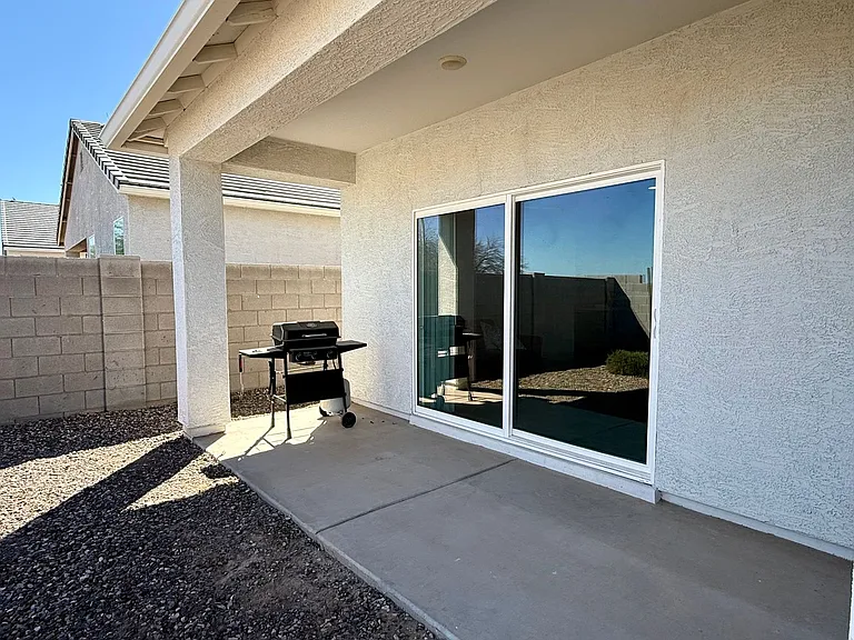 2207 S 46th St — Photo 31