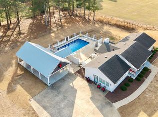 250 Savannah Hill Rd, Dunn, NC 28334