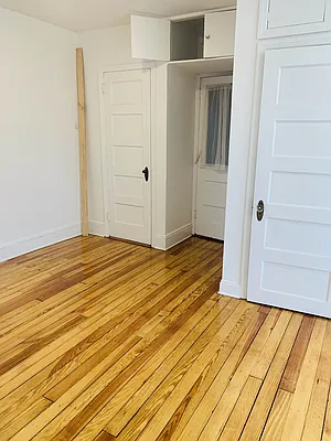 Rented by Voro New York | media 28