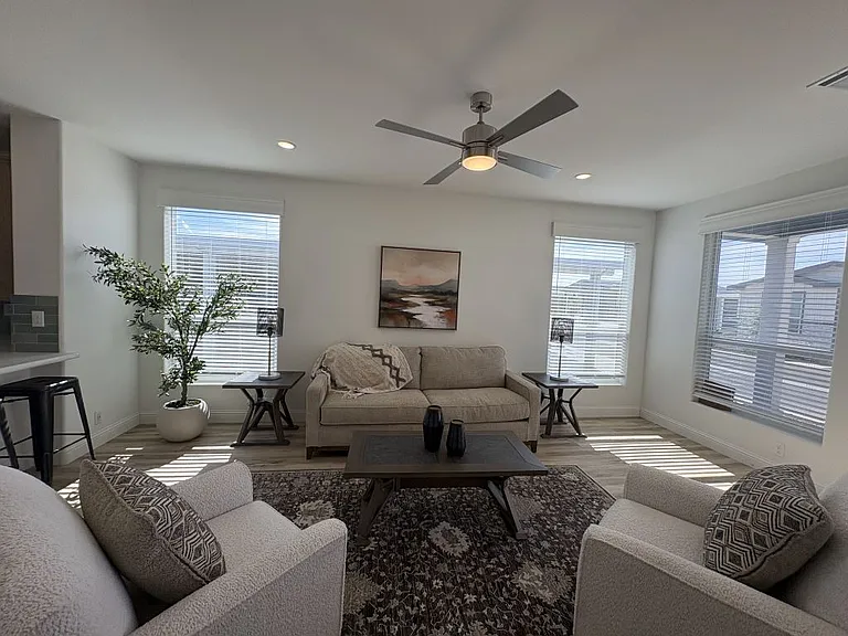 3301 S Goldfield Rd #5091 — Photo 2