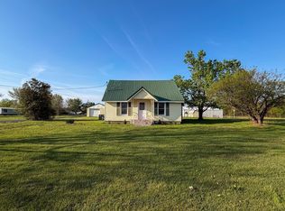 12800 Woodville Rd, Kevil, KY 42053