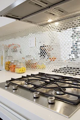 Rented by Solace SMC Inc | media 4