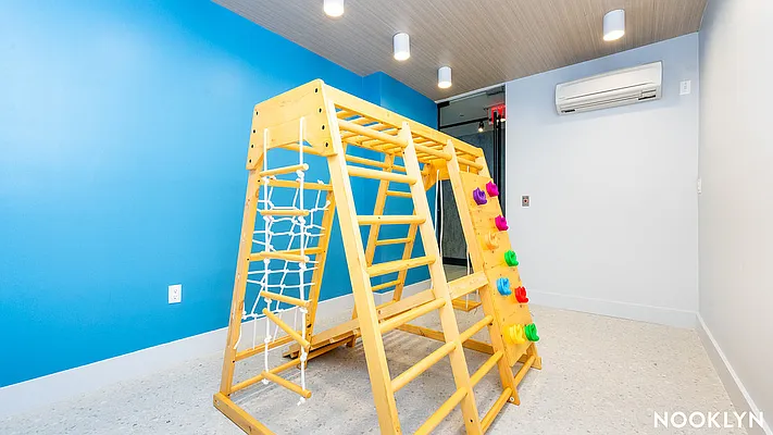 Rented by Nooklyn NYC LLC | media 53