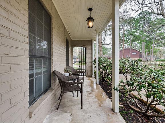 3rd image of 5531 Bolivia Blvd