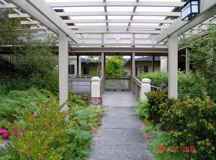 532 Quail Run Ct #55, Del Rey Oaks, CA 93940