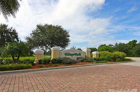 3rd image of 5524 Avellino Pl
