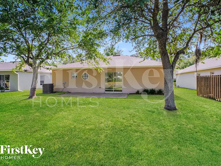 117 King Arthur Ct — Photo 15