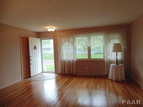 2nd image of 5527 N Montello Dr