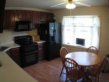 2nd image of 45 Oak Crest Ct
