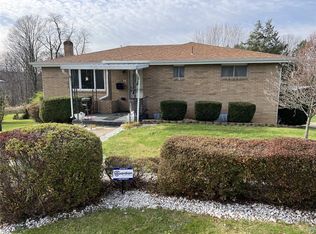 38 Sunset Strip, Uniontown, PA 15401
