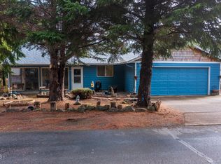 175 Seagrove Loop, Lincoln City, OR 97367