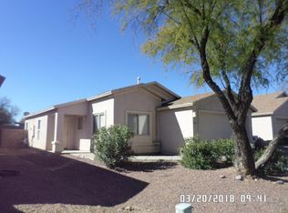 8782 E Mountain Spring Dr, Tucson, AZ 85747