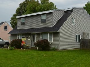 414 Van Roen Rd, Utica, NY 13502