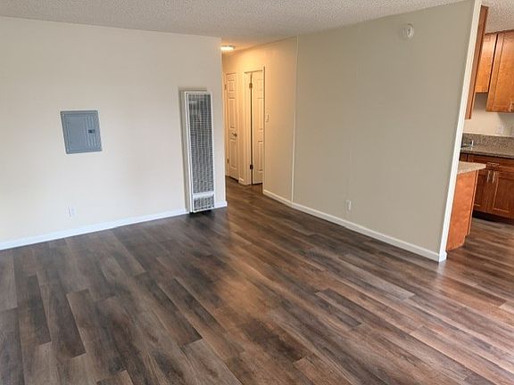 3rd image of 1580 Higgins Way APT 2