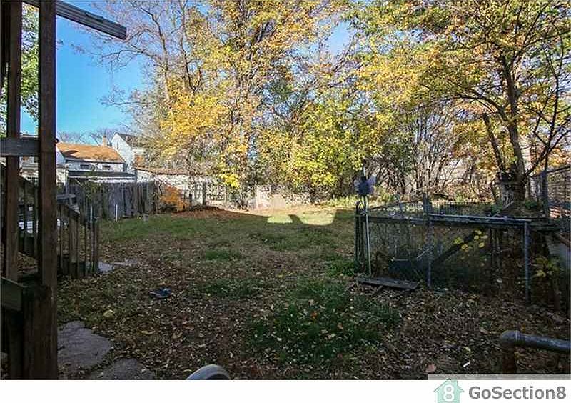 2nd image of 10 N Bridge St #2