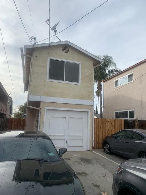 1st image of 4527 35th Pl #B