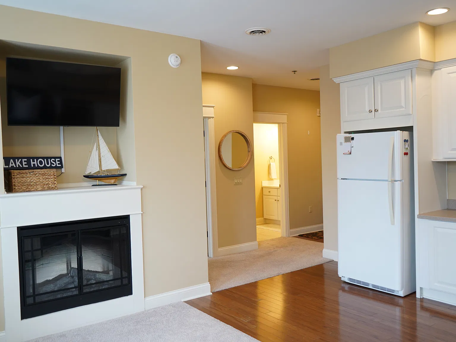 1 bed, $2,100 — Photo 4