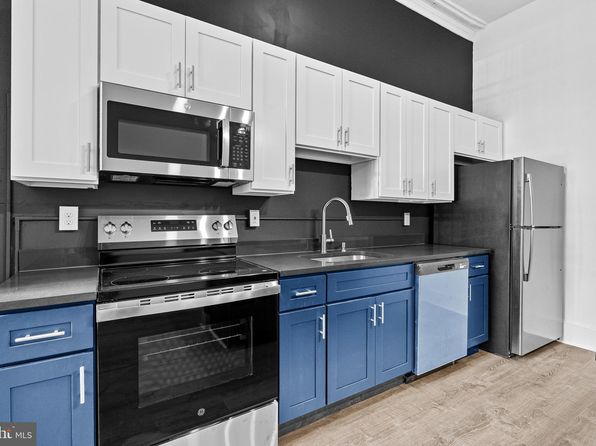 1308 W Lexington St APT 1