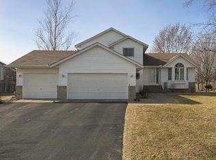 8925 Trinity Gdns, Minneapolis, MN 55443