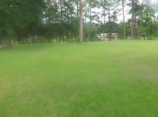 10 Lakeview Rd, Columbia, MS 39429