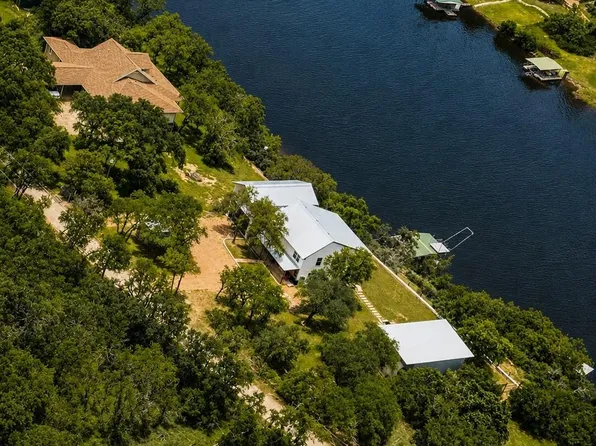 1216 Cliff View Dr, Spicewood, TX 78669