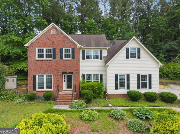 255 Timber Oak Cv, Lawrenceville, GA 30043