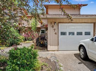1674 SW Country Club Pl, Corvallis, OR 97333