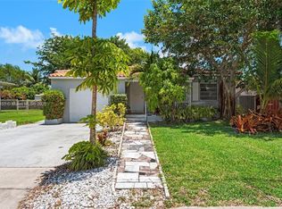 8851 Hawthorne Ave, Surfside, FL 33154